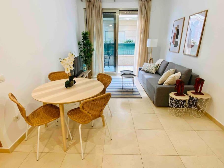 Appartement Stylish With Terrace On The Beachfrom