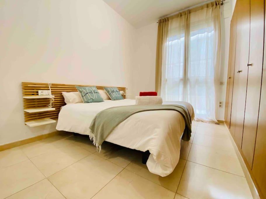 Stylish With Terrace On The Beachfrom Valence