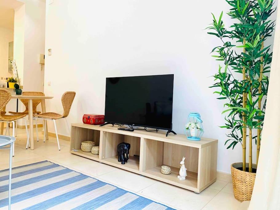 Stylish With Terrace On The Beachfrom Appartement